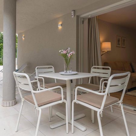 Nice Apartment In Plomin With Jacuzzi Экстерьер фото