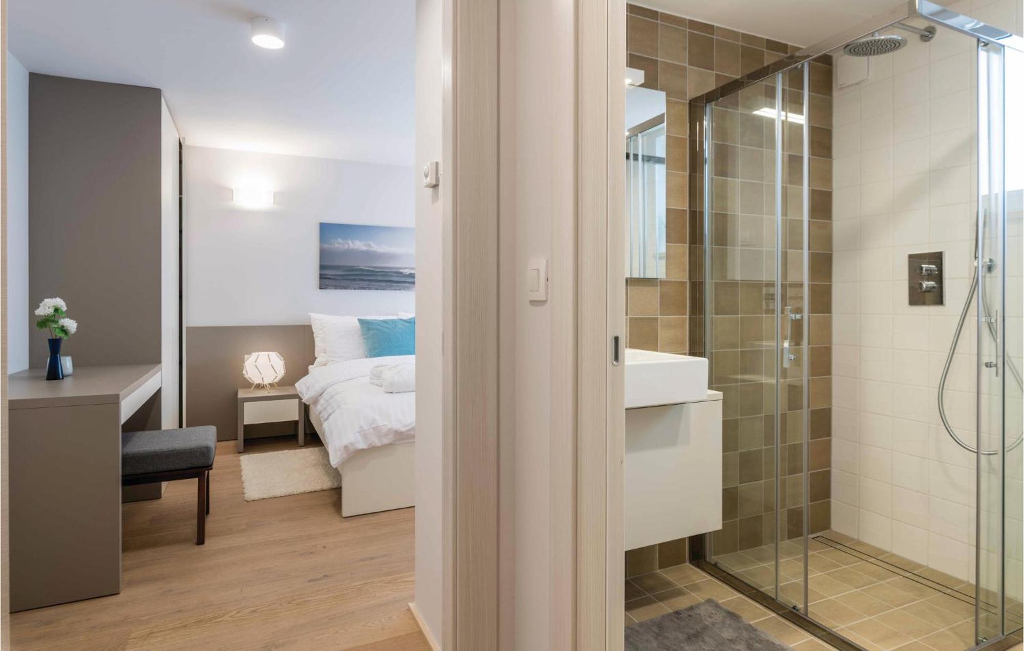 Nice Apartment In Plomin With Jacuzzi Экстерьер фото